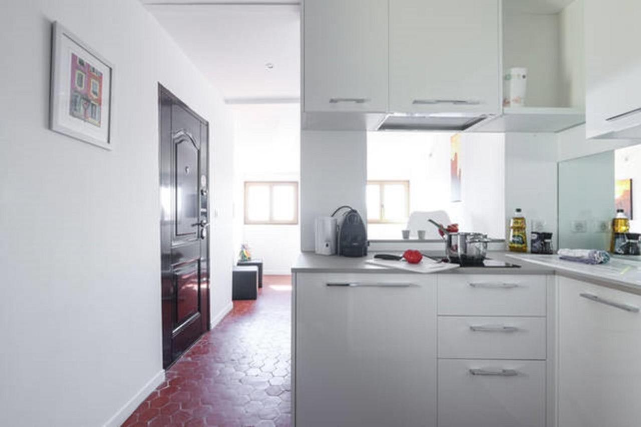Apartamento Gilly 4 - Exceptional 2Beds, Sea View, Modern,A/C, Old Town Niza Exterior foto