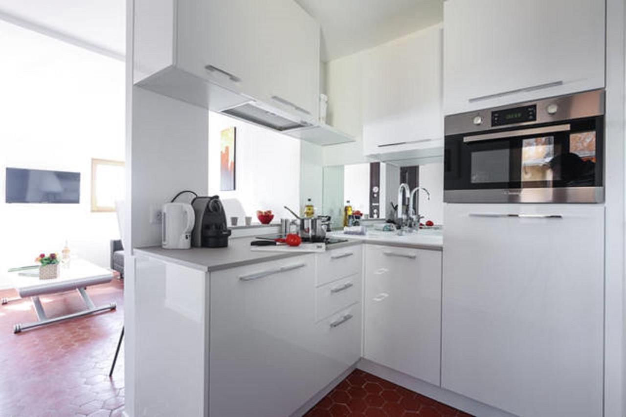 Apartamento Gilly 4 - Exceptional 2Beds, Sea View, Modern,A/C, Old Town Niza Exterior foto