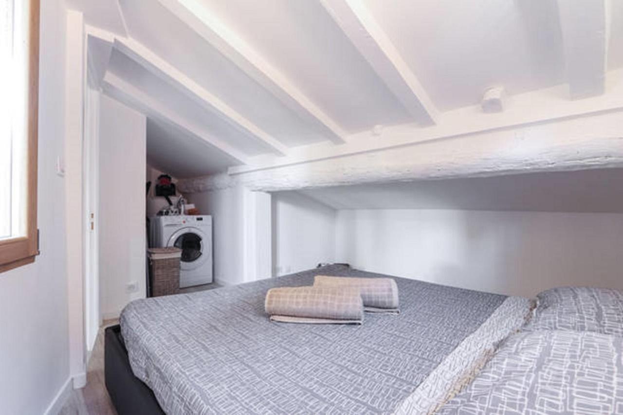 Apartamento Gilly 4 - Exceptional 2Beds, Sea View, Modern,A/C, Old Town Niza Exterior foto